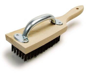 Щетка, сталь и дерево