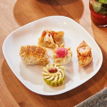 Блюдо прямоугольное 21,5*19 см для закусок Solutions Snack Эволюшн Opal ARC [6]