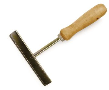 Скребок 22.5 см, лезвие 15 см