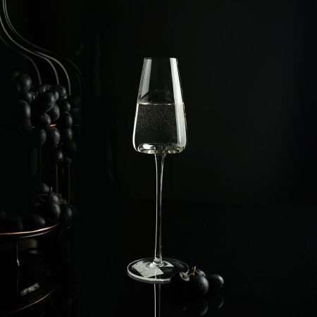 Бокал-флюте для шампанского 240 мл "Vega" d 6,7 см h25,5 см P.L. - BarWare [6]