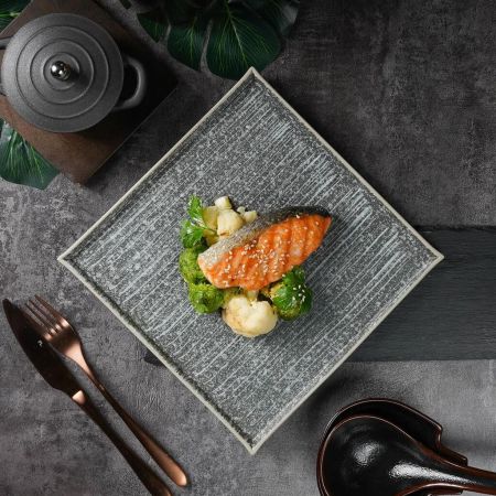 Тарелка 24*24 см h1,3 см квадратная глазурь Glossy Stone Untouched Taiga P.L. Proff Cuisine [1]