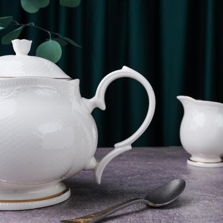 Чайник 1000 мл h15,5 см Gold Aristocrat Noble [1]