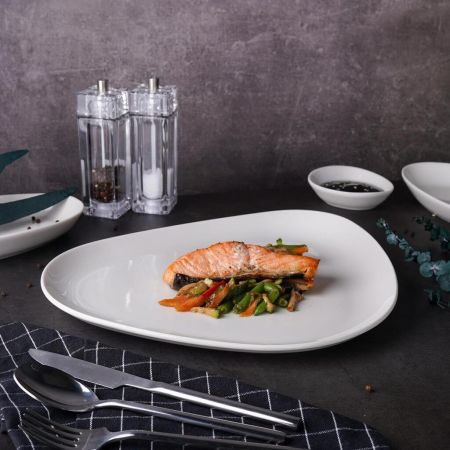 Блюдо овальное 32*27 см h3,5 см White Island By Bone Innovation [6]