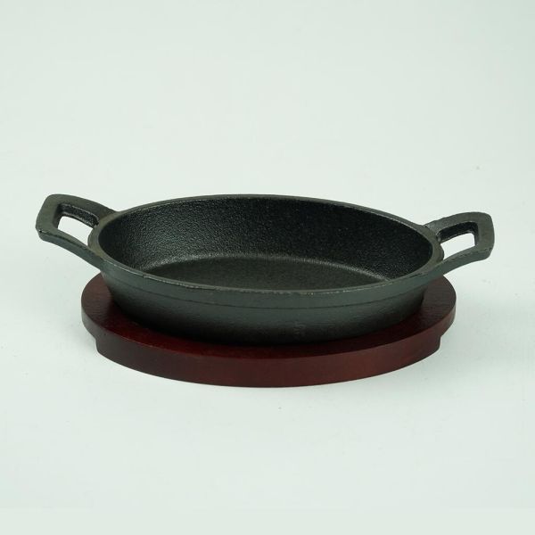 Сковорода для подачи на дерев. подст. 15,5*9,7 см овальная чугун 2 ручки P.L. Proff Cuisine