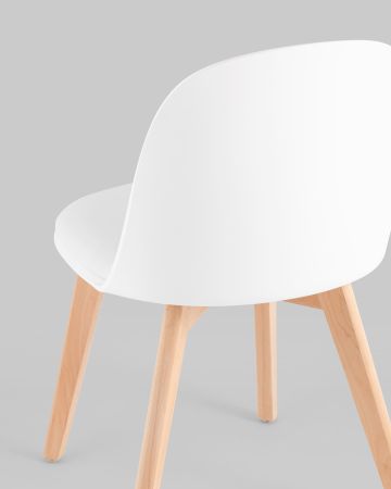 Стул Fog с подушкой белый деревянные ножки