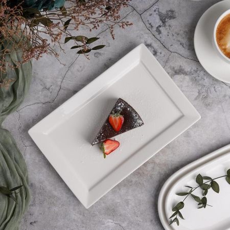 Блюдо прямоугольное 26*17 см h2 см белое фарфор P.L. Proff Cuisine [6]