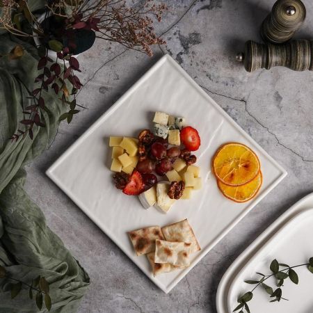 Блюдо квадратное 25,5*25,5 см h1,5 см Relief белое фарфор P.L. Proff Cuisine [3]
