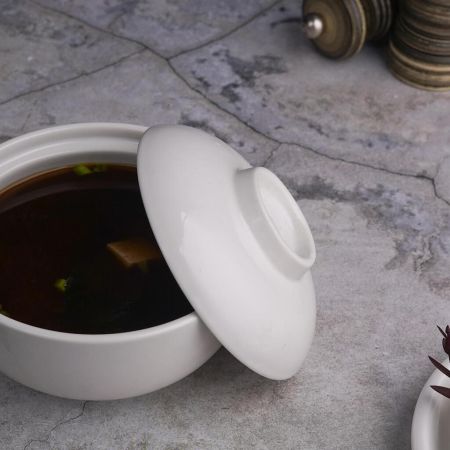 Бульонница мисосупница 325 мл d 12,3 см h8,5 см с крышкой белая фарфор P.L. Proff Cuisine [6]