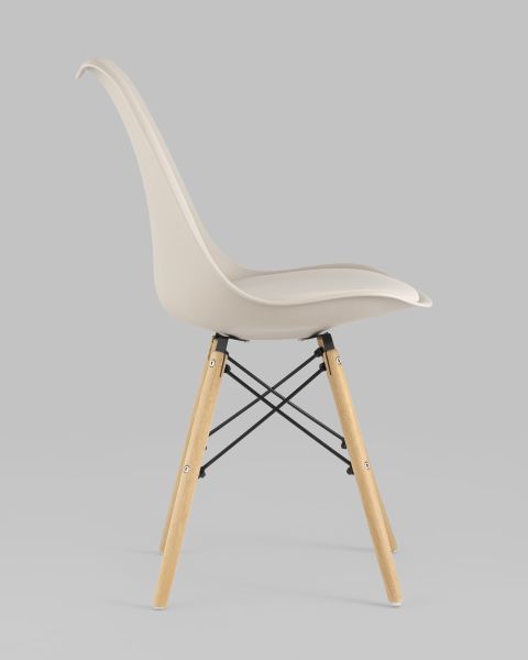 Стул Eames Soft бежевый